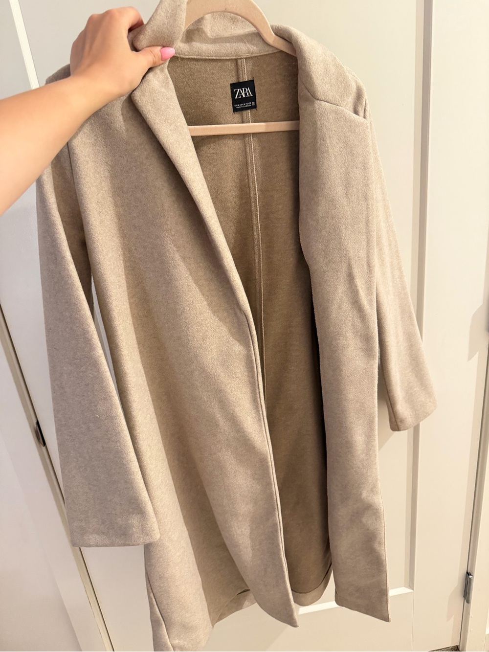 Zara Women's Open-Front Long Coatigan in Beige